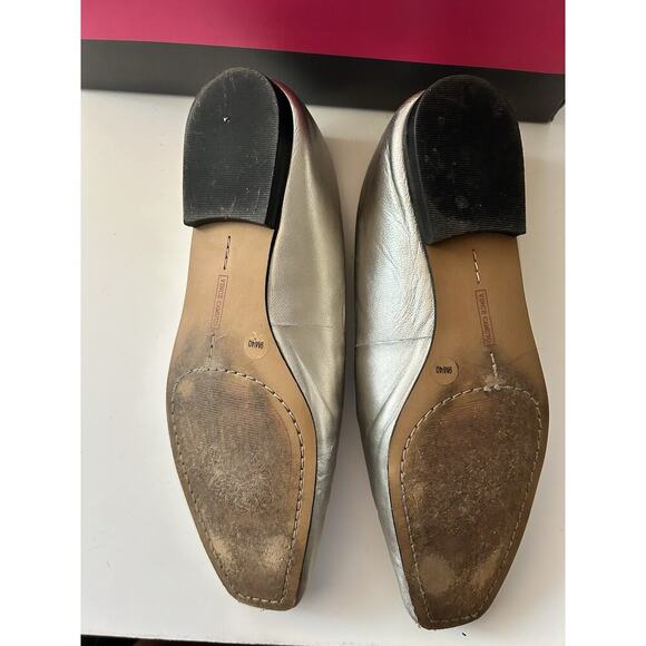 Vince Camuto Shoes Silver Flat Loafer Leather Size 9 M - Picture 9 of 10